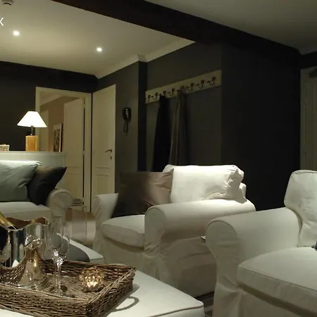 De Waterzooi Bed & Breakfast 5*